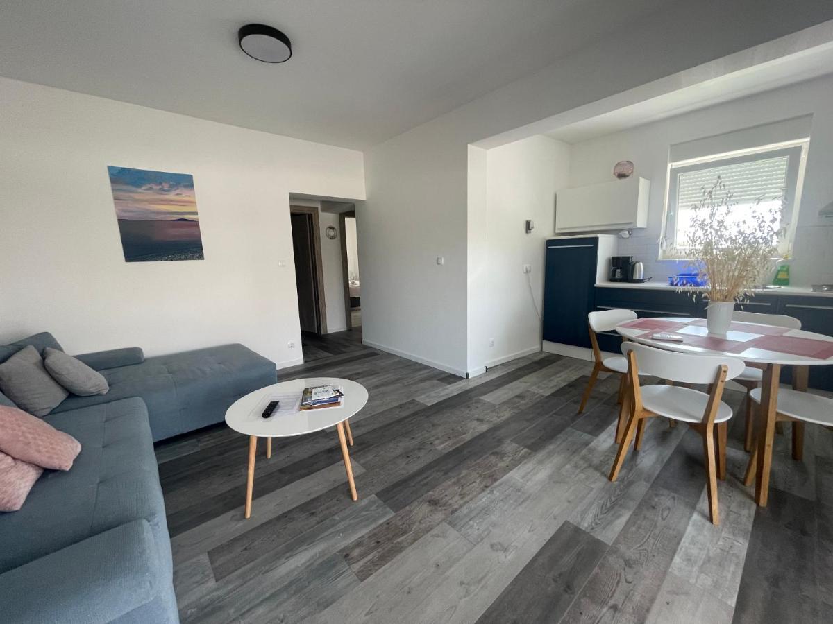 Apartment Iva *